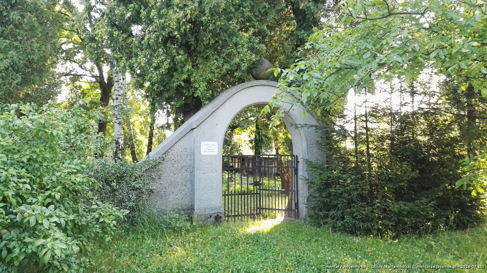Cmentarz wojenny 98 -  Glinik Mariampolski