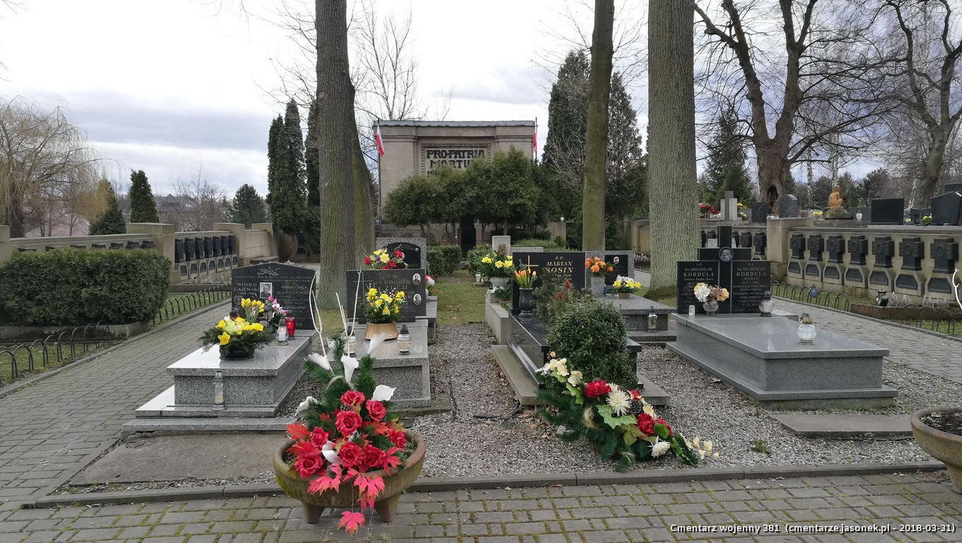 Cmentarz wojenny z I wojny nr 381 - Wieliczka (cm. komunalny)