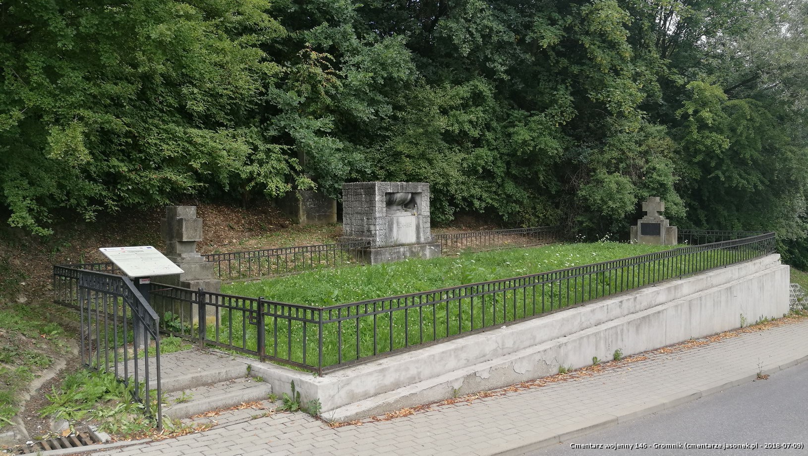 Cmentarz wojenny 146 - Gromnik