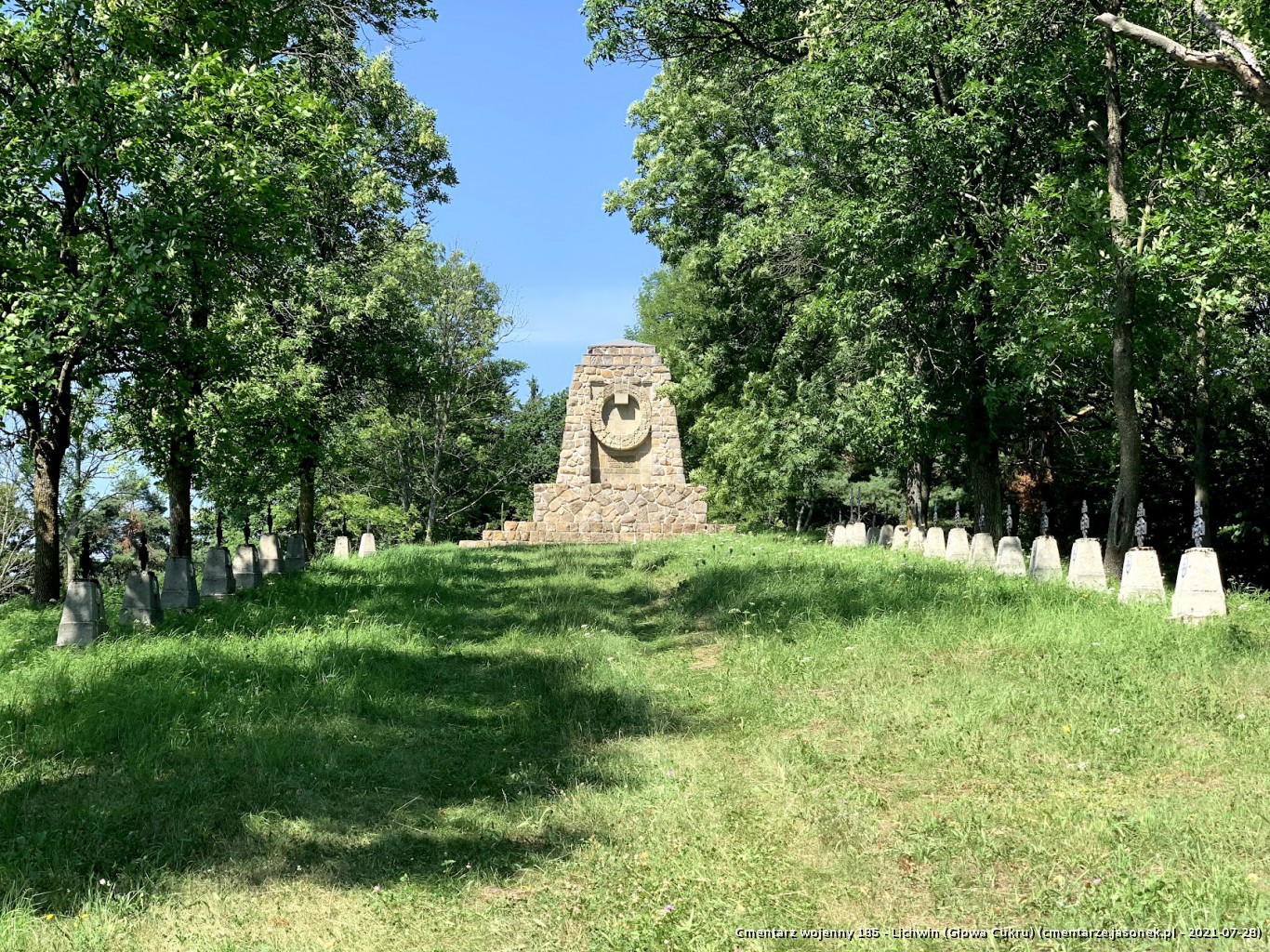 Cmentarz wojenny 185 - Lichwin (Głowa Cukru)